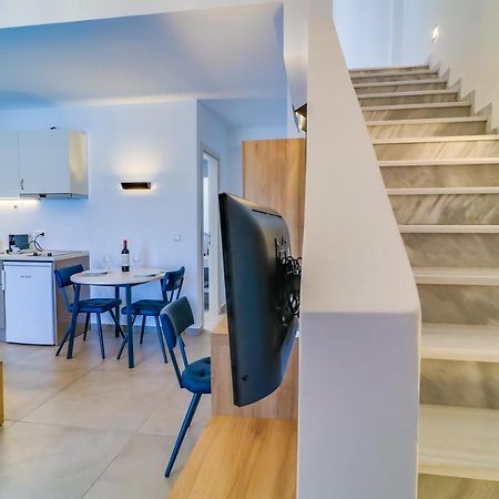 Theros Villas & Suites 克里斯阿穆迪亚 外观 照片